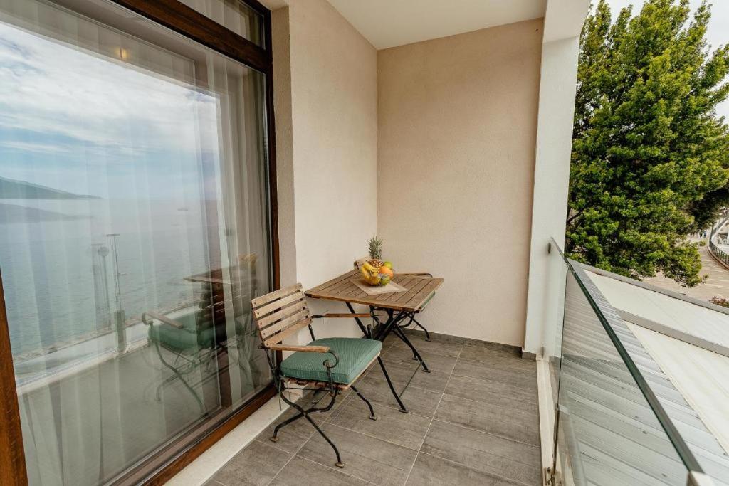 Apartments Joy Herceg Novi Exterior foto